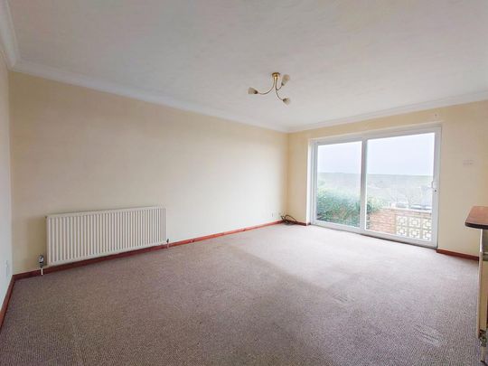 3 bedroom bungalow to rent - Photo 1