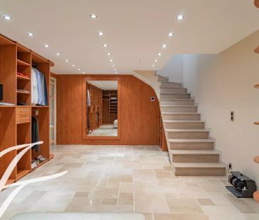 Maison à louer Cagnes Sur Mer, Cote d'Azur, France9 000 EUR / Mois - Photo 4