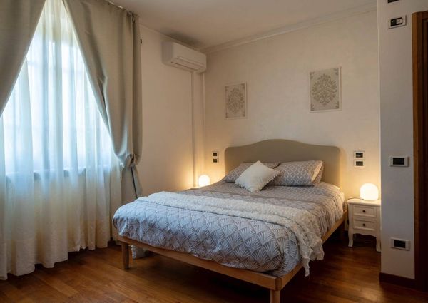 via Pietro neni, 7, Forte dei Marmi, Tuscany 55042