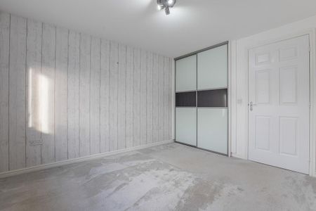 3 bedroom detached house to rent - Photo 5