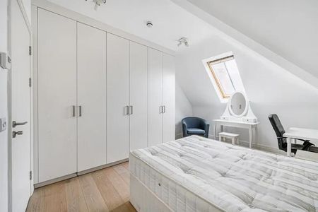 2 Bed Flat, Very Near The Common South Area, W5 - Photo 5