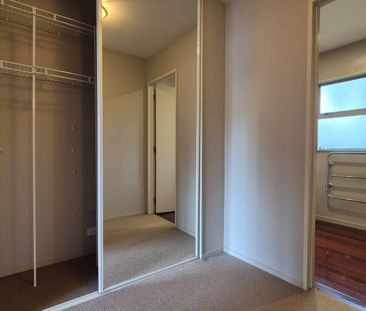 Mt Eden, 3 Bedrooms - Photo 1