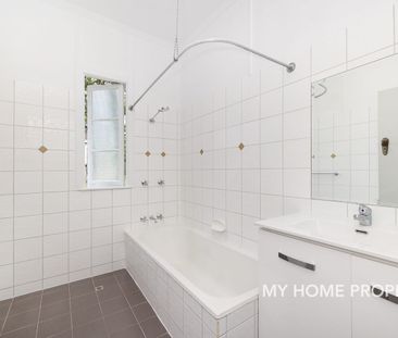 DO YOU NEED OUTDOOR SPACE? LARGE BLOCK - FULLY FENCED - Photo 6