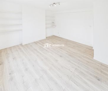 Bell Lane, NW4 2AW, London - Photo 5