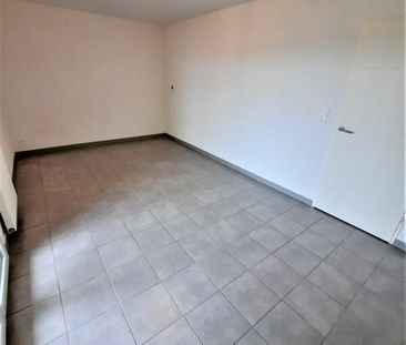Location Appartement 1 pièce 29m² LAUNAGUET 31140 - Photo 5