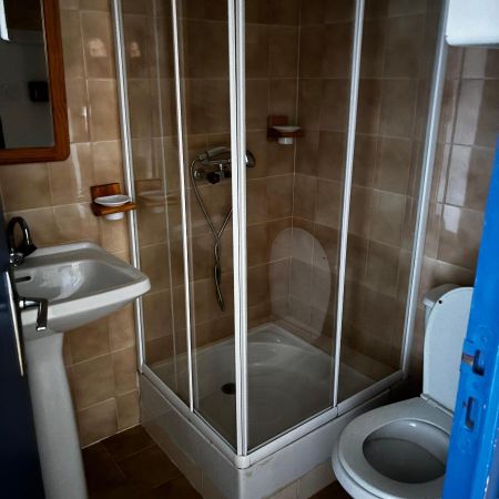 Location Appartement 1 pièce 22m² LES VANS 07140 - Photo 4