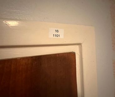 Västra Gränsgatan 12A - Foto 1