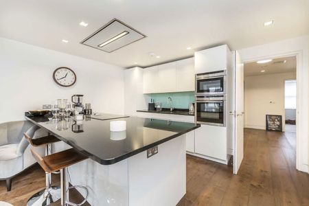 Bruton Place, Mayfair, W1J - Photo 5