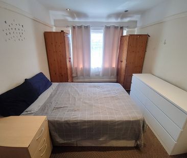 3 Bed Terraced House, Walmer Grove, B23 - Photo 5