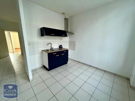 Location Appartement 4 pièces 70m² ALENCON 61000 - Photo 5