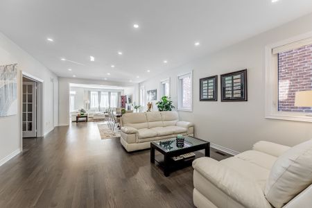 For Lease - 43 Starkweather Street, Aurora, Ontario - Photo 5