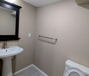 For Lease - 86 Dariole Drive, Richmond Hill, Ontario - Photo 5