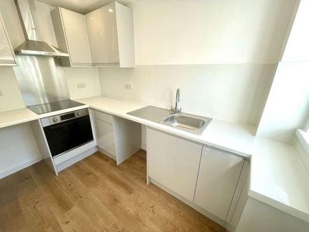 Kendall Square, Chepstow, Np, NP16 - Photo 4