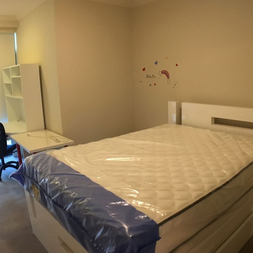 26/2 Nina Gray Avenue, Rhodes - Photo 1