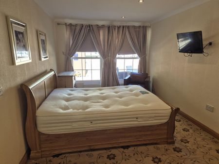 3 bedroom chalet to rent - Photo 5