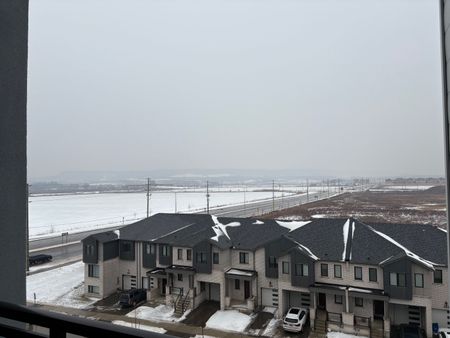 For Lease - 490 Gordon Krantz Avenue Unit# 505, Milton, Ontario - Photo 4