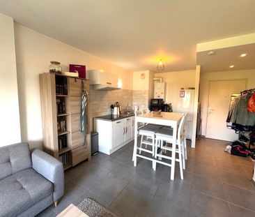 Location Appartement 2 pièces 40m² BOURG LES VALENCE 26500 - Photo 6