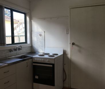 PERFECT FOR 1 PERSON - Photo 2