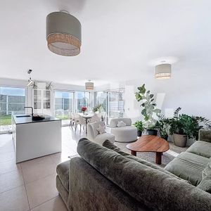 New detached house with private garden - Photo 2