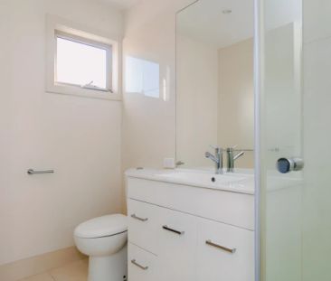 6/2 Minna Street,Blackburn,Victoria 3130, Melbourne - Photo 2