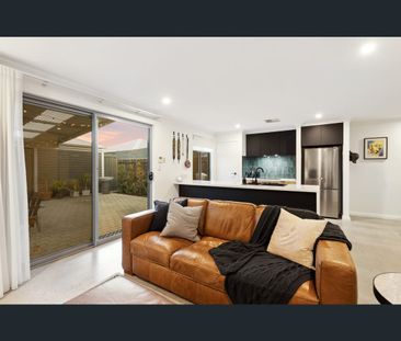70 Everingham Drive, Ellenbrook, WA 6069 - Photo 2