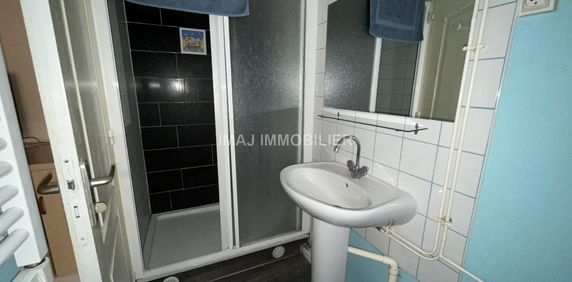 Appartement à louer - Photo 2