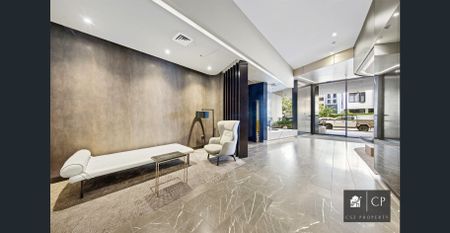 Luxurious Three Bedroom Apartment For Rent - Photo 5