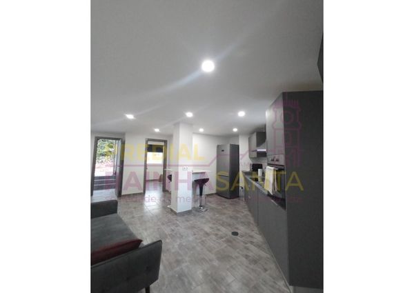 Apartamento T4 em Coimbra
