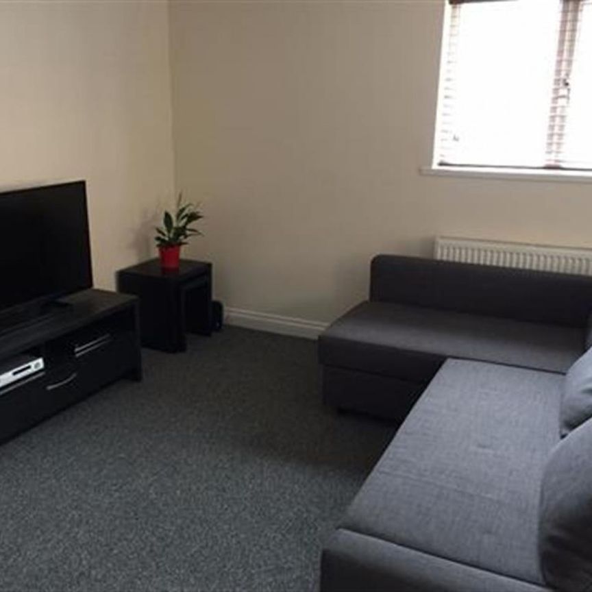 3 bedroom House To Let - Photo 1