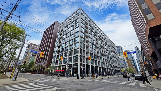 For Lease - 39 Brant Street Unit# 518, Toronto, Ontario - Photo 1