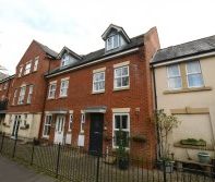 3 Bed Terraced House To Rent - Photo 4
