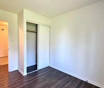 For Lease - 94 Aspen Springs Drive Unit# 209, Clarington, Ontario - Photo 2