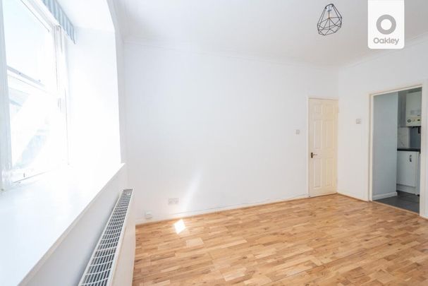 Chain Pier House - Photo 1