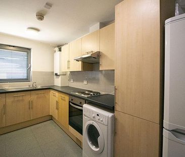 5 bedroom maisonette to rent - Photo 3