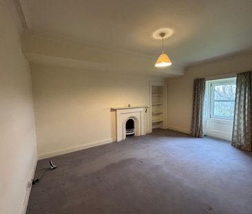 3 bedroom detached house to rent - Photo 2