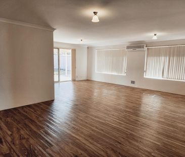 Lovely 4x2 Family Home - Photo 1