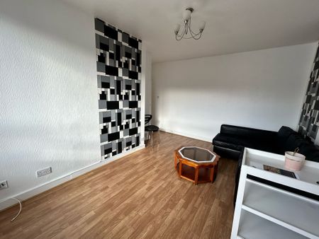 2 Bedroom Property To Rent - Photo 2