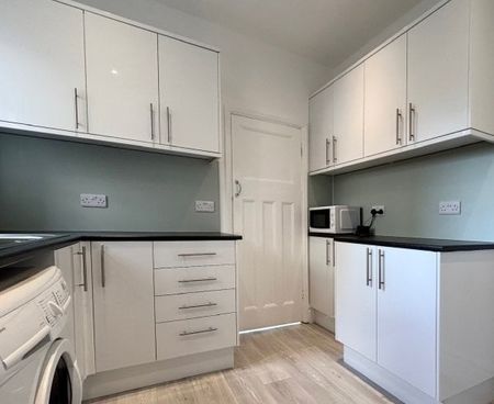 Dominion Road, Worthing, BN14 3 bedroom house to rent - Photo 4