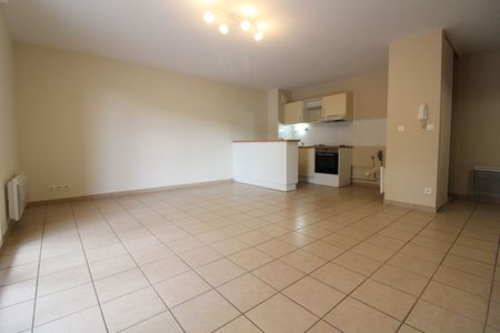 Location appartement 3 pièces, 63.22m², Lux - Photo 2