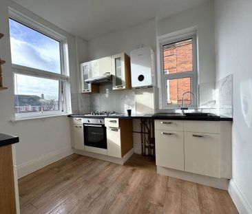 2 bedroom flat to rent - Photo 6