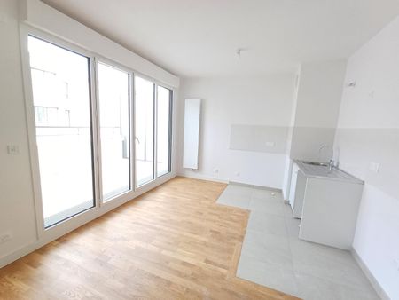 location Appartement T3 DE 74.97m² À CLICHY - Photo 2