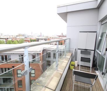 Windsor Court, Mostyn Grove, Bow - Photo 4