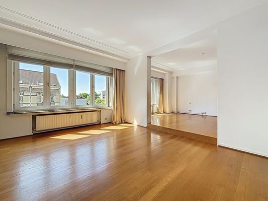Appartement te huur - Photo 1