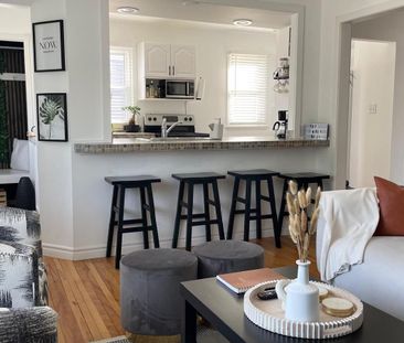 For Lease - 102 Gunn Street, Barrie, Ontario - Photo 2