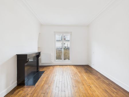 LOCATION DUPLEX VIDE PARIS 18e - Photo 3