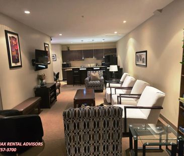 BEAUTIFUL AIR-CONDITIONED 2 BED+DEN CONDO IN THE PALISADES, SHERWOO... - Photo 6