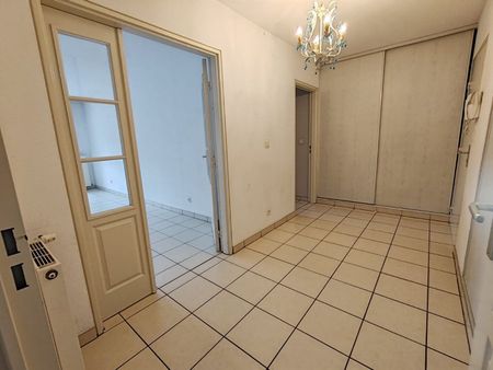 Appartement à louer F3 à Sarreguemines - Photo 5