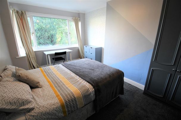 St. Annes Green, Burley, LS4 2SD, Leeds - Photo 1