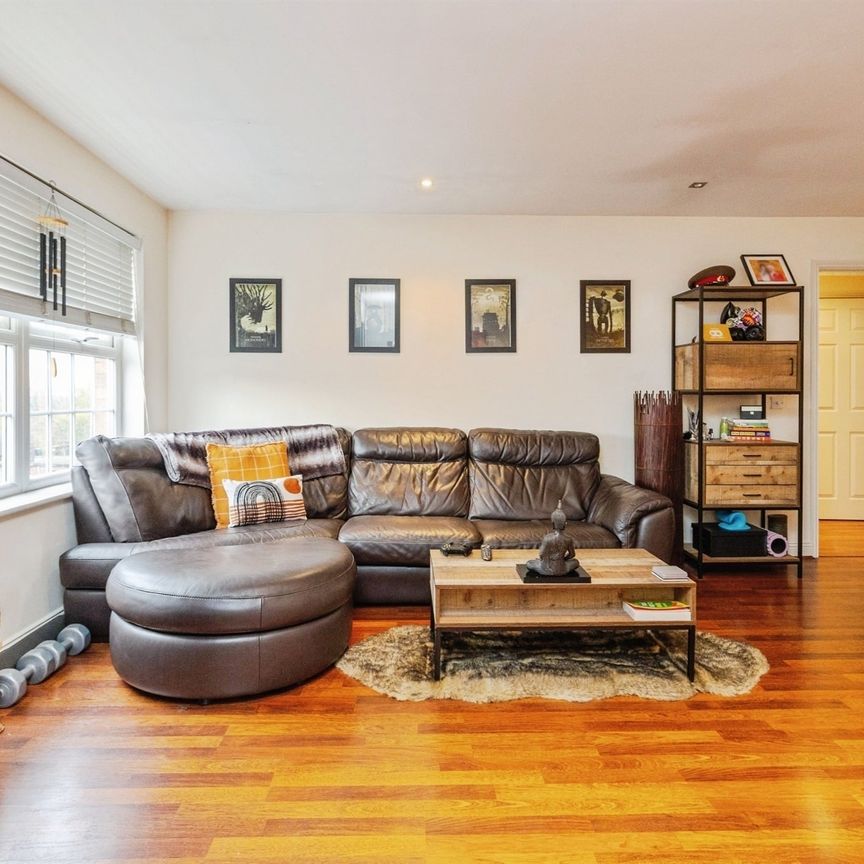 Fulmen Close, Lincoln - Photo 1