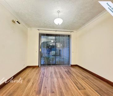 4 bedroom detached house to rent - Photo 4